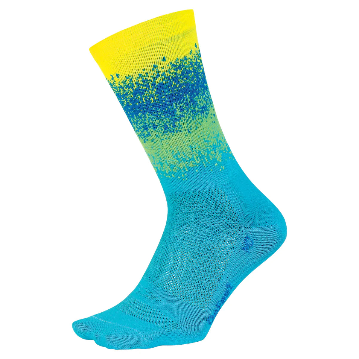 DeFeet Aireator Barnstormer Ombre cycling sock featuring a 6" cuff and a design of several bands of shades of yellow to light blue fading into each other.