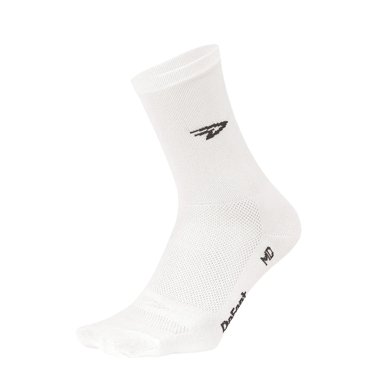 White DeFeet Aireator cycling sock with a 5" cuff and a black d-logo on the cuff